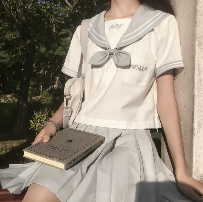 我家业主会作妖 海报